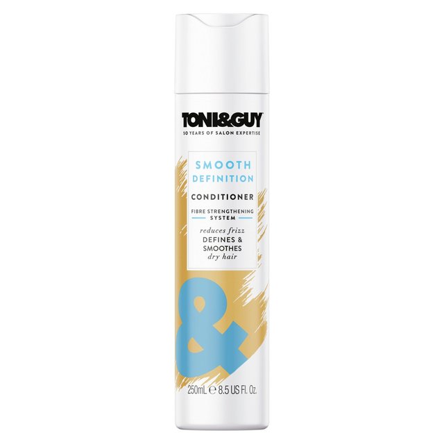 Toni & Guy Smooth Definition Conditioner 250ml